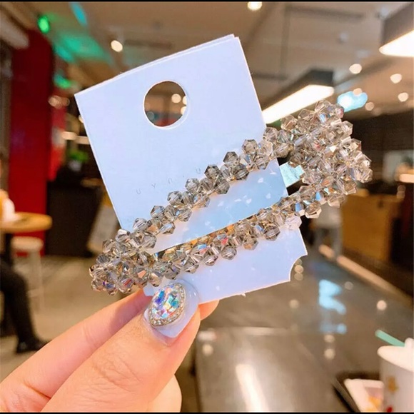 3 Piece Crystal Hair Clip Bundle - Picture 3 of 5